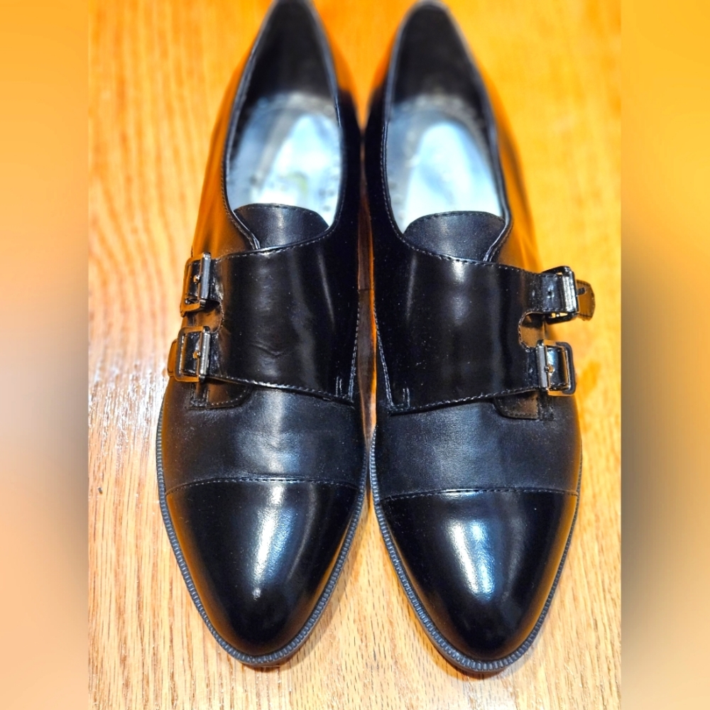 Marc Fisher women's size 6 dress shoes